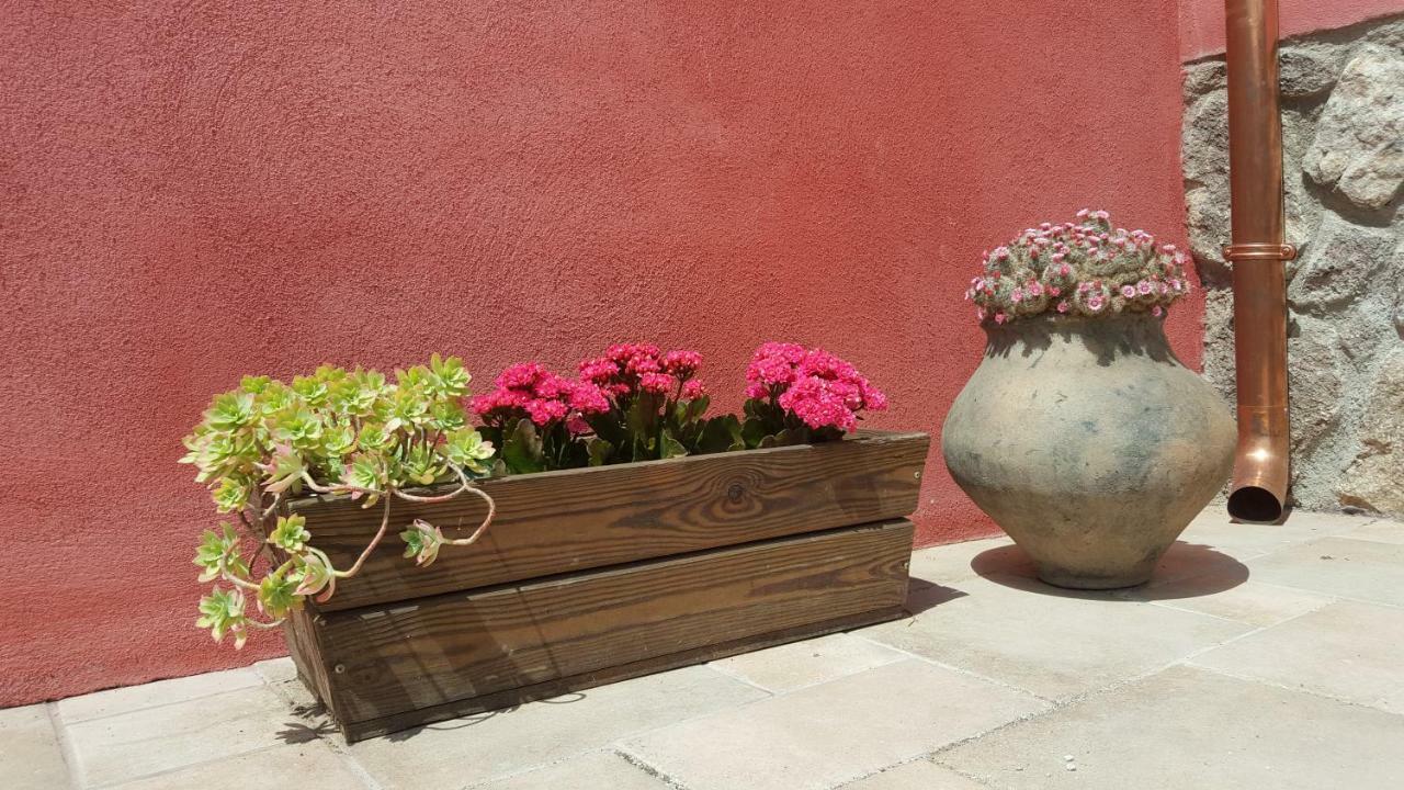 Casa Rural Rojo Del Tietar La Iglesuela Exterior foto